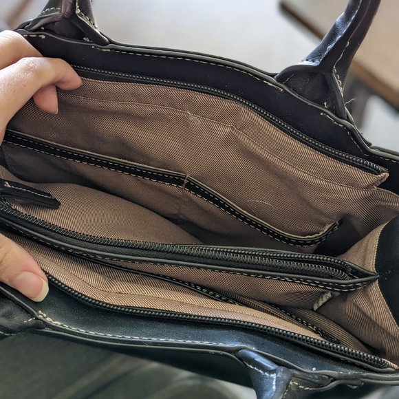 Classic London Fog Black Satchel - Picture 5 of 7